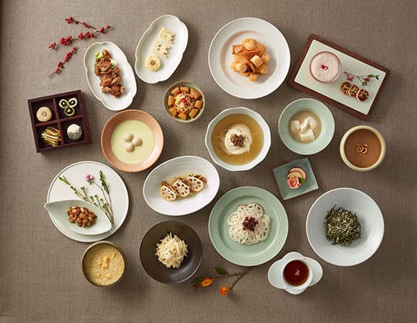 A Visitor's Guide to Balwoo Gongyang (사찰음식 전문점 발우공양)